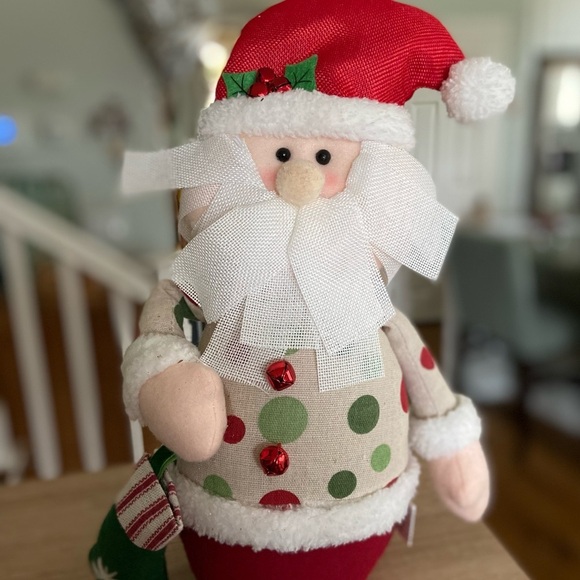 Set of 3 Fireplace Setting Kirklands Christmas Long Legs Snowman, Deer, Santa - Picture 4 of 7